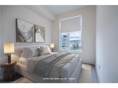 76-10 Windward Drive, Grimsby, ON - Indoor Photo Showing Bedroom