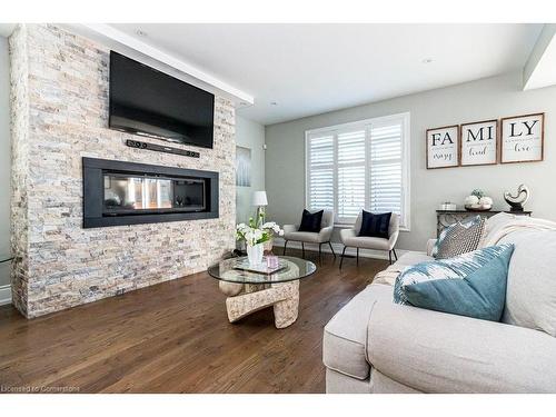 958 Beach Boulevard, Hamilton, ON - Indoor Photo Showing Living Room With Fireplace