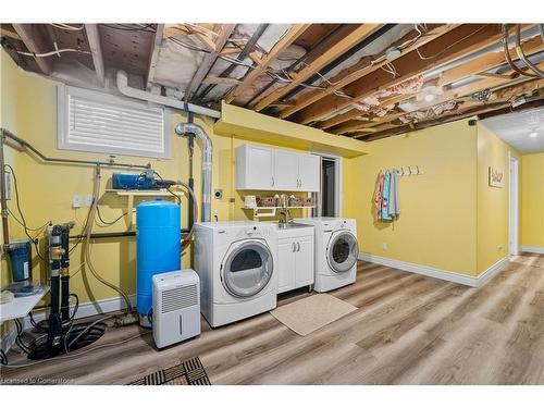 11616 Elizabeth Crescent, Wainfleet, ON - Indoor Photo Showing Laundry Room