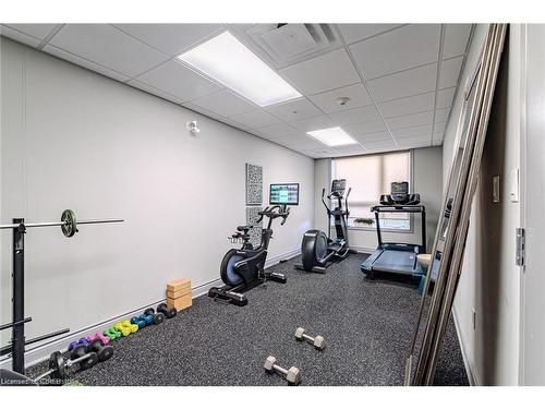 213-35 Southshore Crescent N, Hamilton, ON - Indoor Photo Showing Gym Room