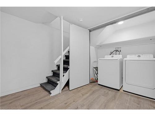 49 Cheryl Avenue, Hamilton, ON - Indoor Photo Showing Laundry Room