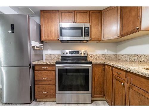 49 Cheryl Avenue, Hamilton, ON - Indoor Photo Showing Kitchen