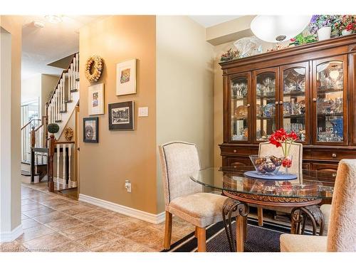 7 Northampton Boulevard, Stoney Creek, ON - Indoor Photo Showing Dining Room