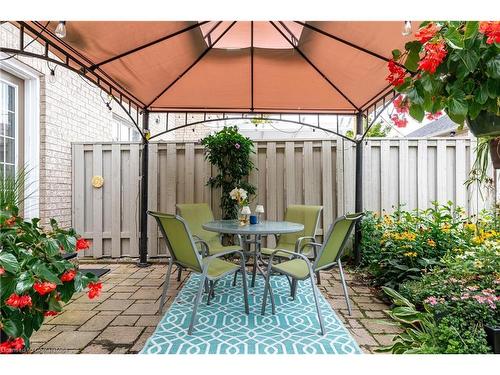 7 Northampton Boulevard, Stoney Creek, ON - Outdoor With Deck Patio Veranda