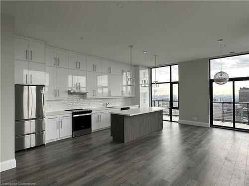 Ph 2406-15 Queen Street S, Hamilton, ON - Indoor Photo Showing Kitchen With Stainless Steel Kitchen With Upgraded Kitchen