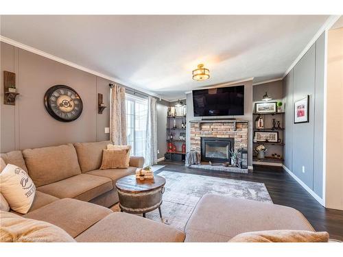 4 Bent Willow Court, Nanticoke, ON - Indoor Photo Showing Living Room With Fireplace