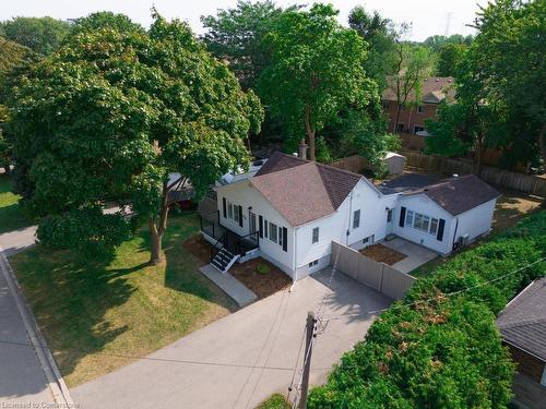 1258 Coric Avenue, Burlington, ON - Outdoor