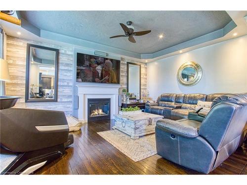 261 Montreal Circle, Stoney Creek, ON - Indoor Photo Showing Living Room With Fireplace