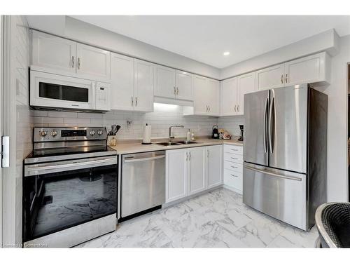 51 Banbury Drive, Ancaster, ON - Indoor Photo Showing Kitchen With Double Sink