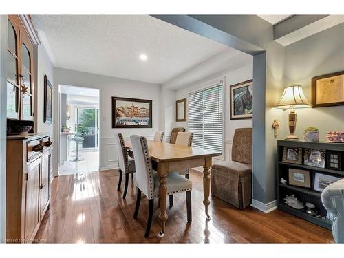 51 Banbury Drive, Ancaster, ON - Indoor Photo Showing Dining Room