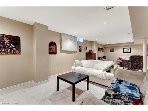 51 Banbury Drive, Ancaster, ON - Indoor Photo Showing Living Room