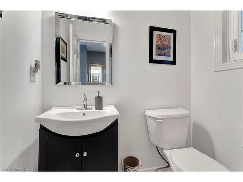 51 Banbury Drive, Ancaster, ON - Indoor Photo Showing Bathroom