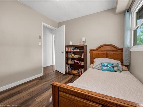 544 Crescent Road, Fort Erie, ON - Indoor Photo Showing Bedroom