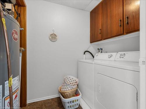 544 Crescent Road, Fort Erie, ON - Indoor Photo Showing Laundry Room