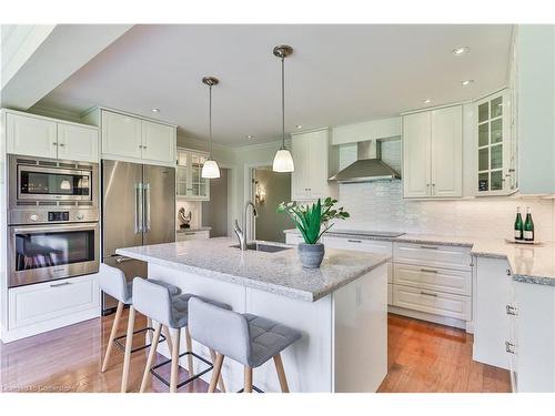 2501 #1 Side Road, Burlington, ON - Indoor Photo Showing Kitchen With Upgraded Kitchen