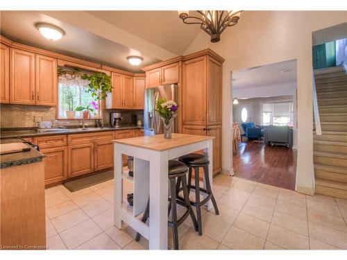 127 Nash Road S, Hamilton, ON - Indoor Photo Showing Kitchen With Double Sink