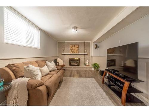 955 Cloverleaf Drive, Burlington, ON - Indoor Photo Showing Living Room With Fireplace