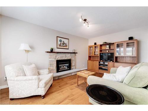 3200 Tania Crescent, Burlington, ON - Indoor Photo Showing Living Room With Fireplace