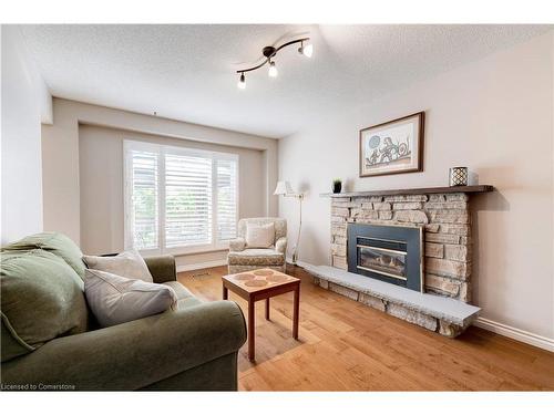 3200 Tania Crescent, Burlington, ON - Indoor Photo Showing Living Room With Fireplace