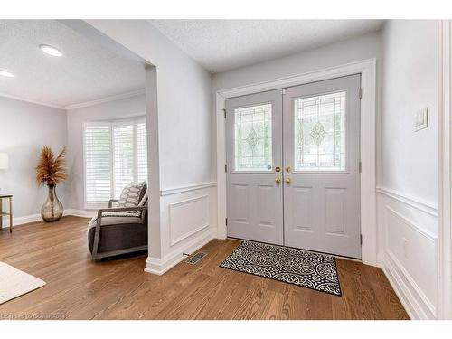 4235 Spruce Avenue, Burlington, ON - Indoor Photo Showing Other Room