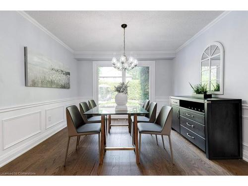 4235 Spruce Avenue, Burlington, ON - Indoor Photo Showing Dining Room