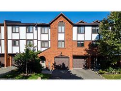 5-4165 Fieldgate Drive  Mississauga, ON L4W 2M9