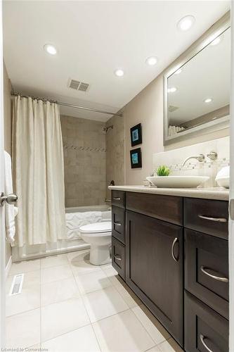 79 Sanatorium Road, Hamilton, ON - Indoor Photo Showing Bathroom