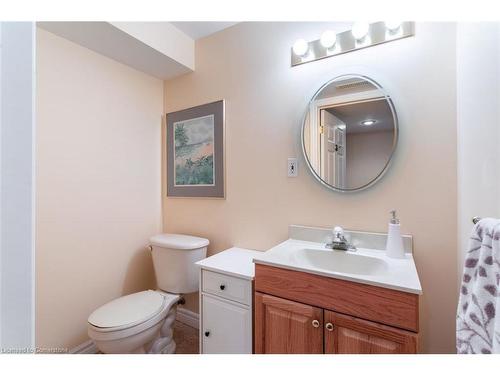 102 Northernbreeze Street, Mount Hope, ON - Indoor Photo Showing Bathroom