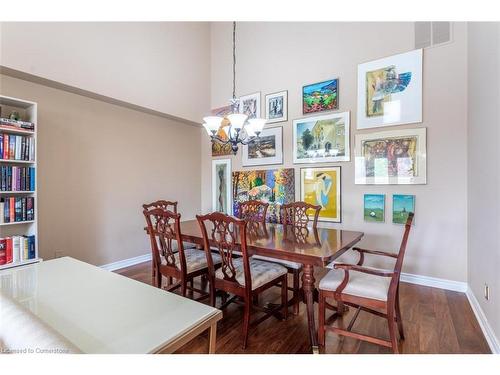 19-3230 New Street, Burlington, ON - Indoor Photo Showing Dining Room