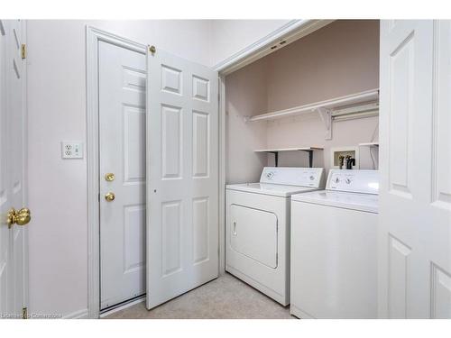 16 Twentyplace Boulevard, Mount Hope, ON - Indoor Photo Showing Laundry Room