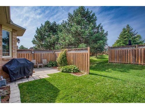 16 Twentyplace Boulevard, Mount Hope, ON - Outdoor With Backyard