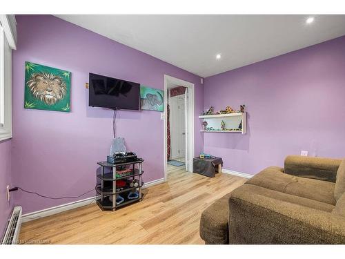 17-6 Loconder Drive, Hamilton, ON - Indoor