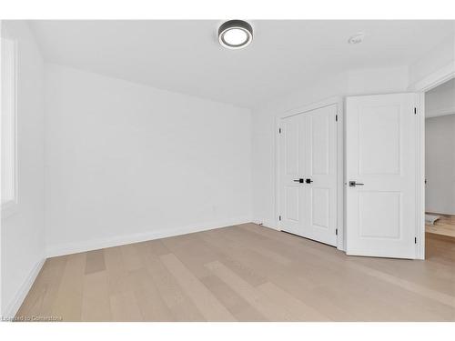 1458 Upper Sherman Avenue, Hamilton, ON - Indoor Photo Showing Other Room