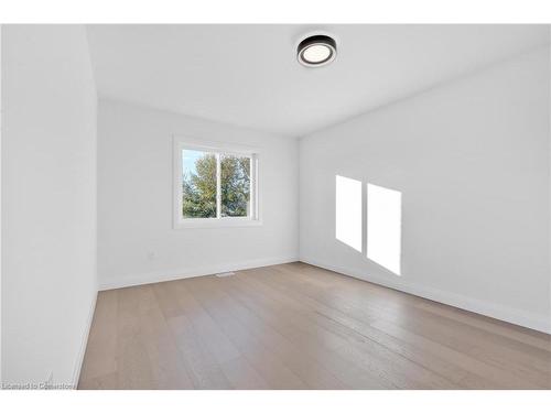 1458 Upper Sherman Avenue, Hamilton, ON - Indoor Photo Showing Other Room