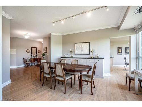 704-1770 Main Street W, Hamilton, ON - Indoor Photo Showing Dining Room