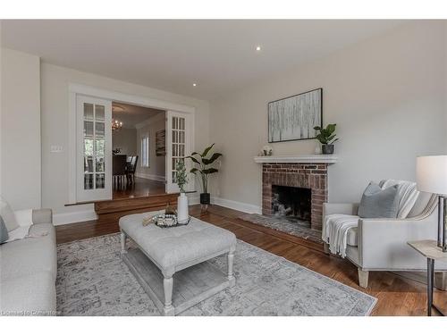 599 Cumberland Avenue, Burlington, ON - Indoor Photo Showing Living Room With Fireplace