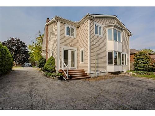 599 Cumberland Avenue, Burlington, ON - Outdoor With Facade