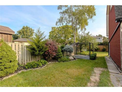 599 Cumberland Avenue, Burlington, ON - Outdoor