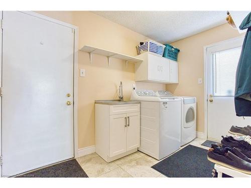 86 Golfview Crescent, Hamilton, ON - Indoor Photo Showing Laundry Room