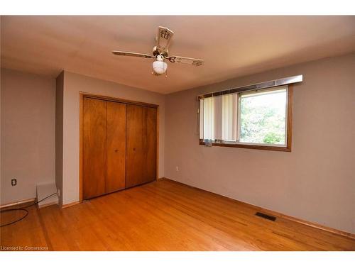 15 Leslie Drive, Stoney Creek, ON - Indoor Photo Showing Other Room