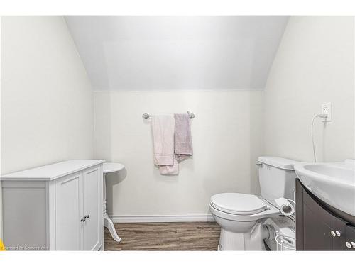 9 Foley Crescent, Thorold, ON - Indoor Photo Showing Bathroom