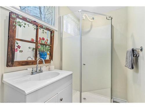 9 Foley Crescent, Thorold, ON - Indoor Photo Showing Bathroom