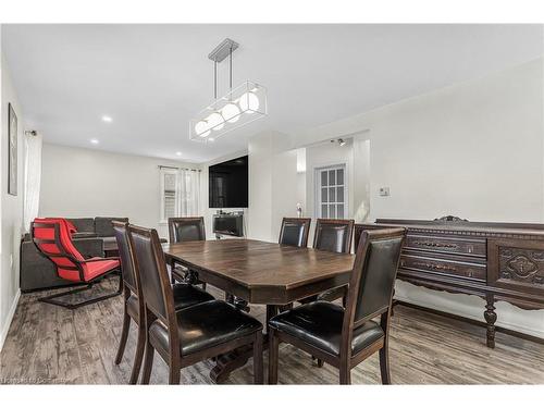 9 Foley Crescent, Thorold, ON - Indoor Photo Showing Dining Room