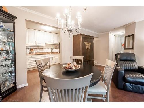 105-6 Niagara Street, Grimsby, ON - Indoor Photo Showing Dining Room