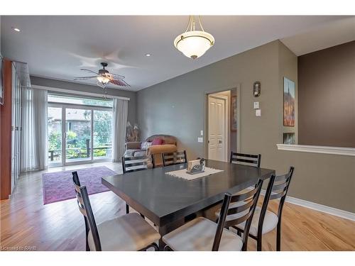 38 Aaron Trail, Welland, ON - Indoor Photo Showing Dining Room