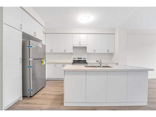 19 Lidstone Street, Cambridge, ON - Indoor Photo Showing Kitchen With Double Sink