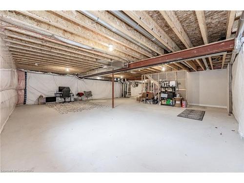 22-300 Richmond Street, Thorold, ON - Indoor Photo Showing Basement