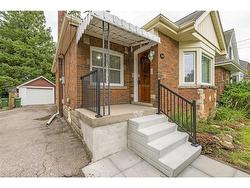 24 Thorndale Street N Hamilton, ON L8S 3K4