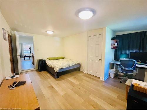 81 Breadalbane Street, Hamilton, ON - Indoor Photo Showing Bedroom