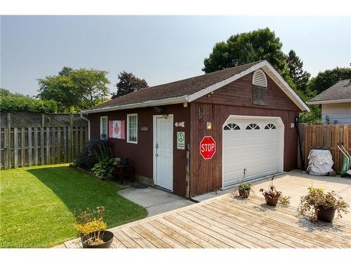 558 Ontario Street, St. Catharines, ON - Outdoor With Exterior